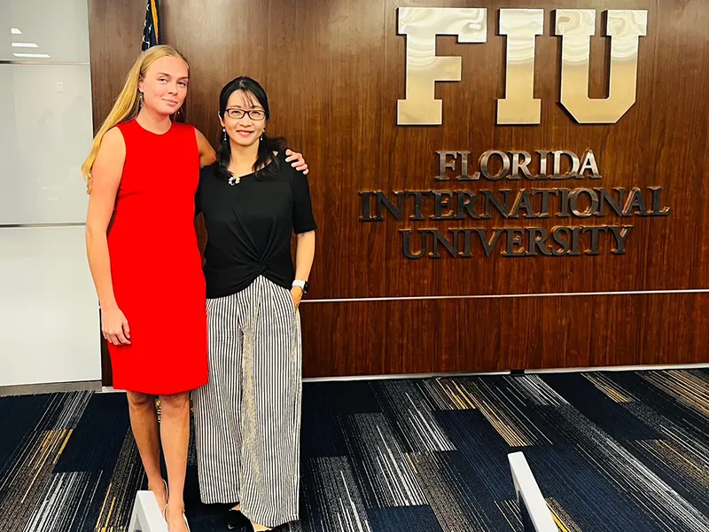 Emilie Christiansen and Ming Fang at the award ceremony